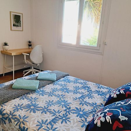 Spacieux Appartement Avec Balcon Нарбон Екстериор снимка